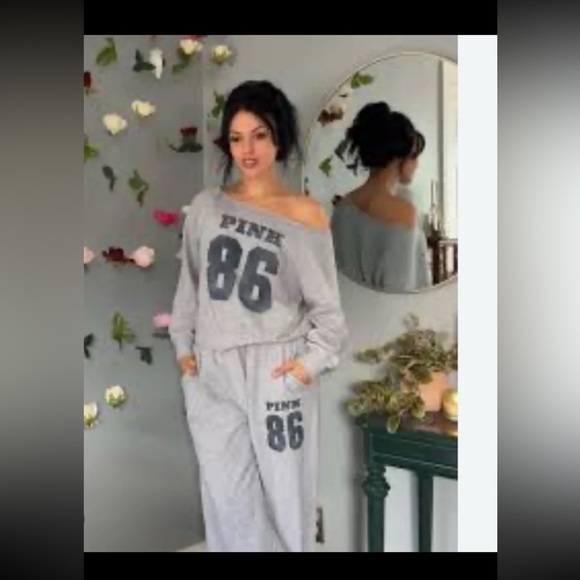 NWT Victoria’s Secret Pink Y2K Grey Sweatshirt and Joggers SET
size Large - Picture 3 of 12